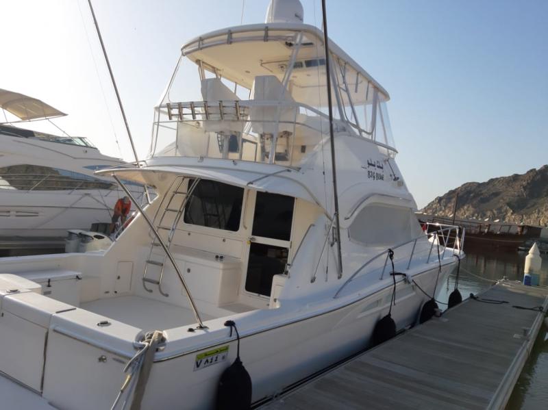 yacht rental Muscat