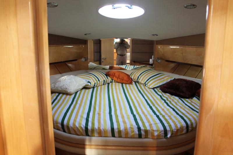 yacht charter Muscat Oman